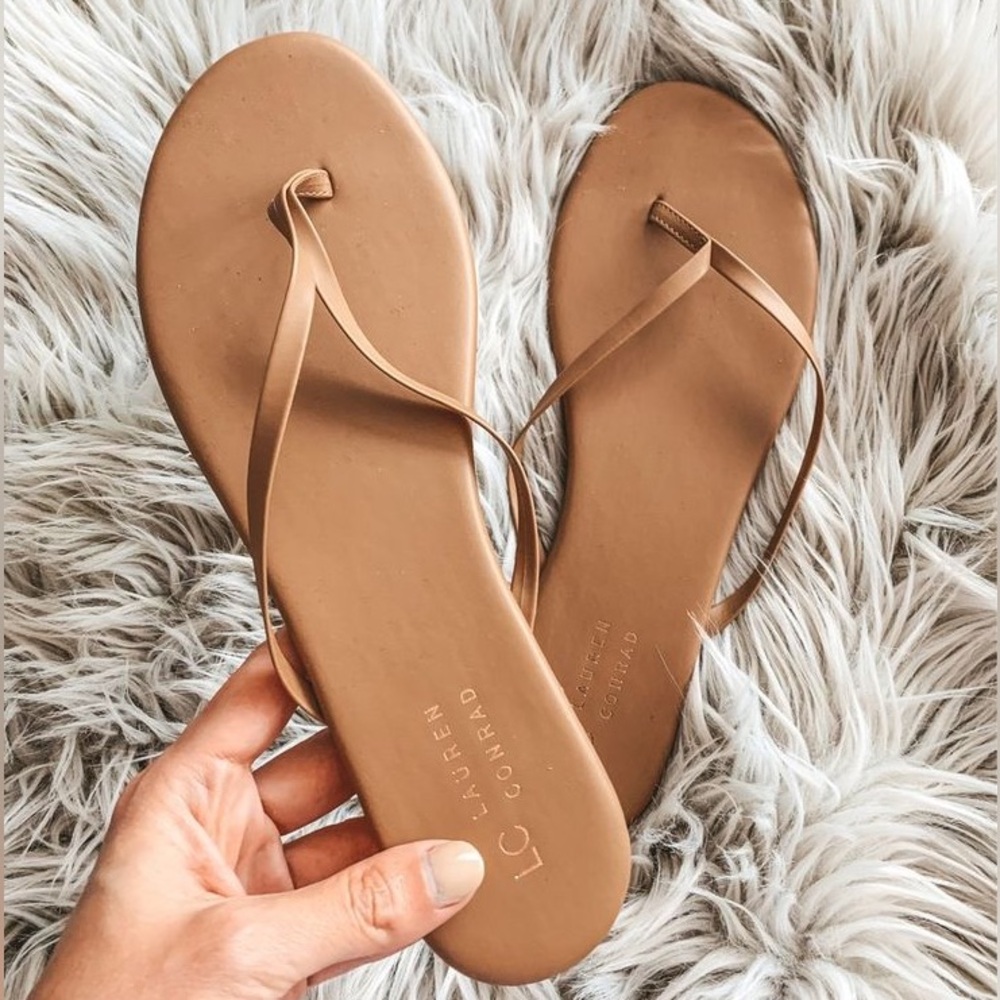 LC Lauren Conrad Tan Thong Sandals
